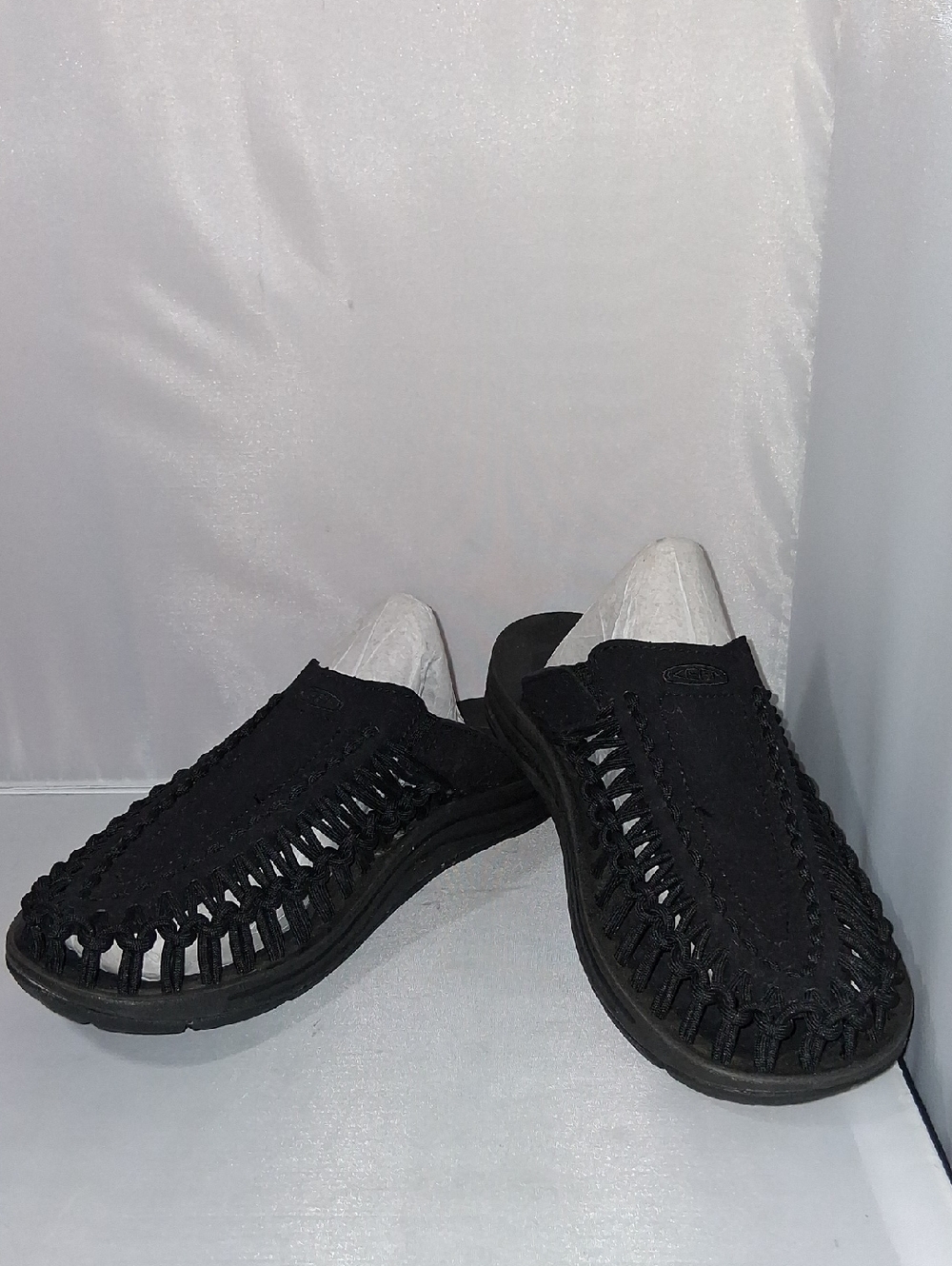 Keen slip in sandals, size 7